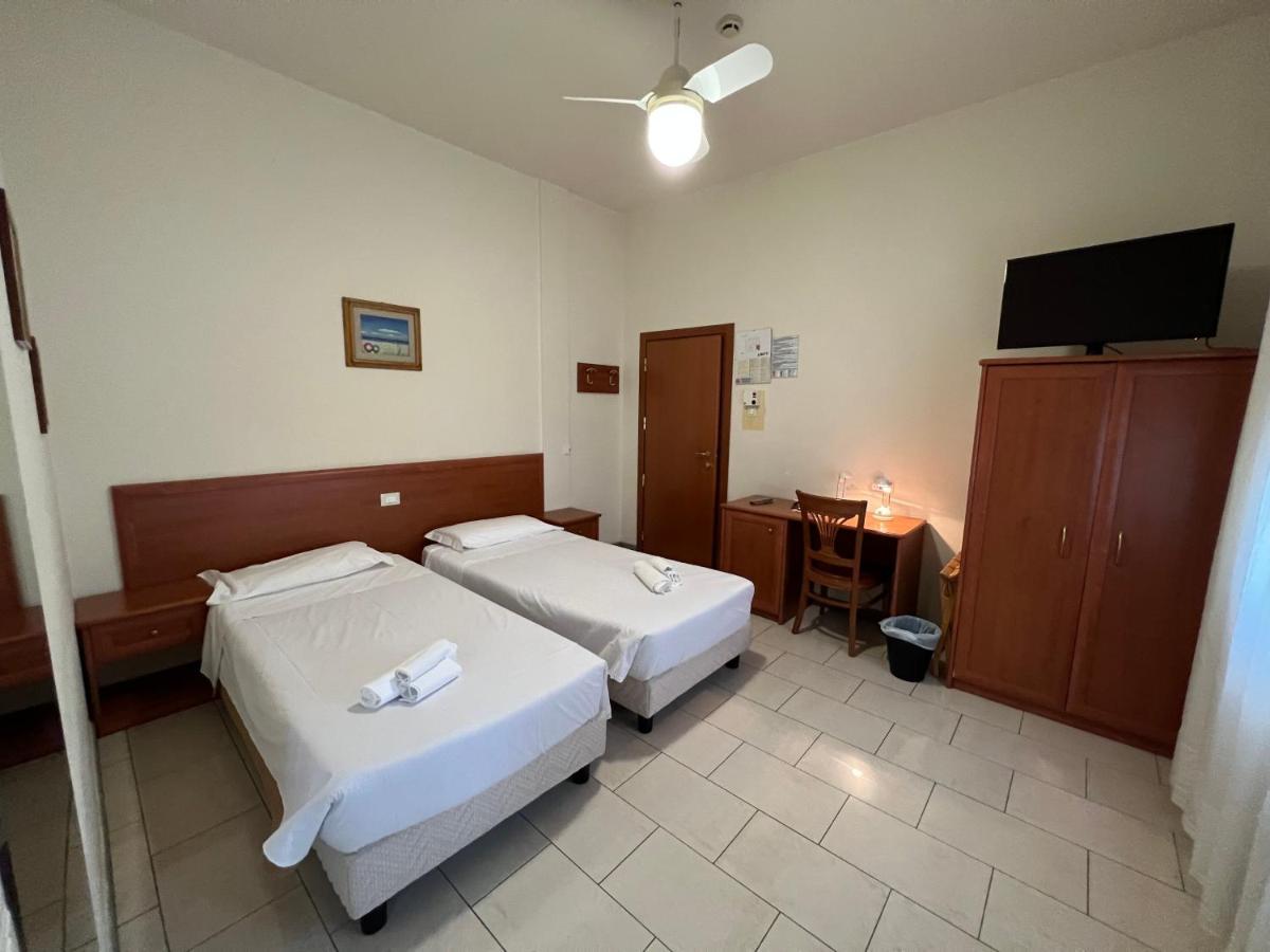 Hotel Adriatico Borgo Fosso Ghiaia Zewnętrze zdjęcie