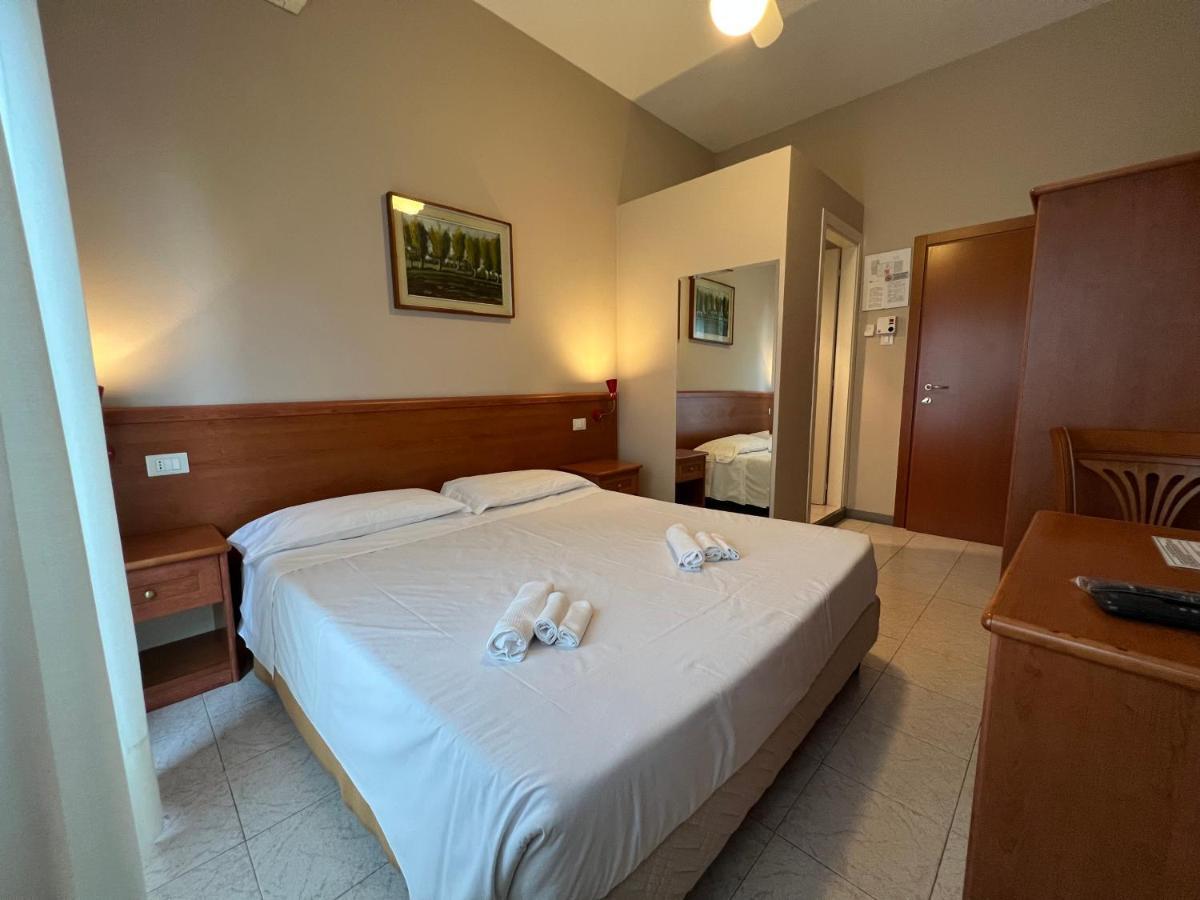 Hotel Adriatico Borgo Fosso Ghiaia Zewnętrze zdjęcie